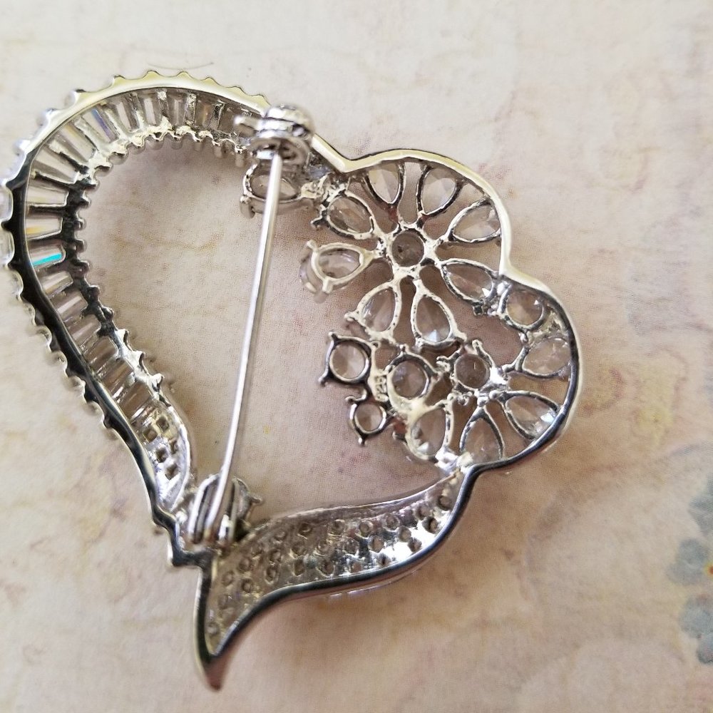 Brooch/Pin - Picture 2 of 2